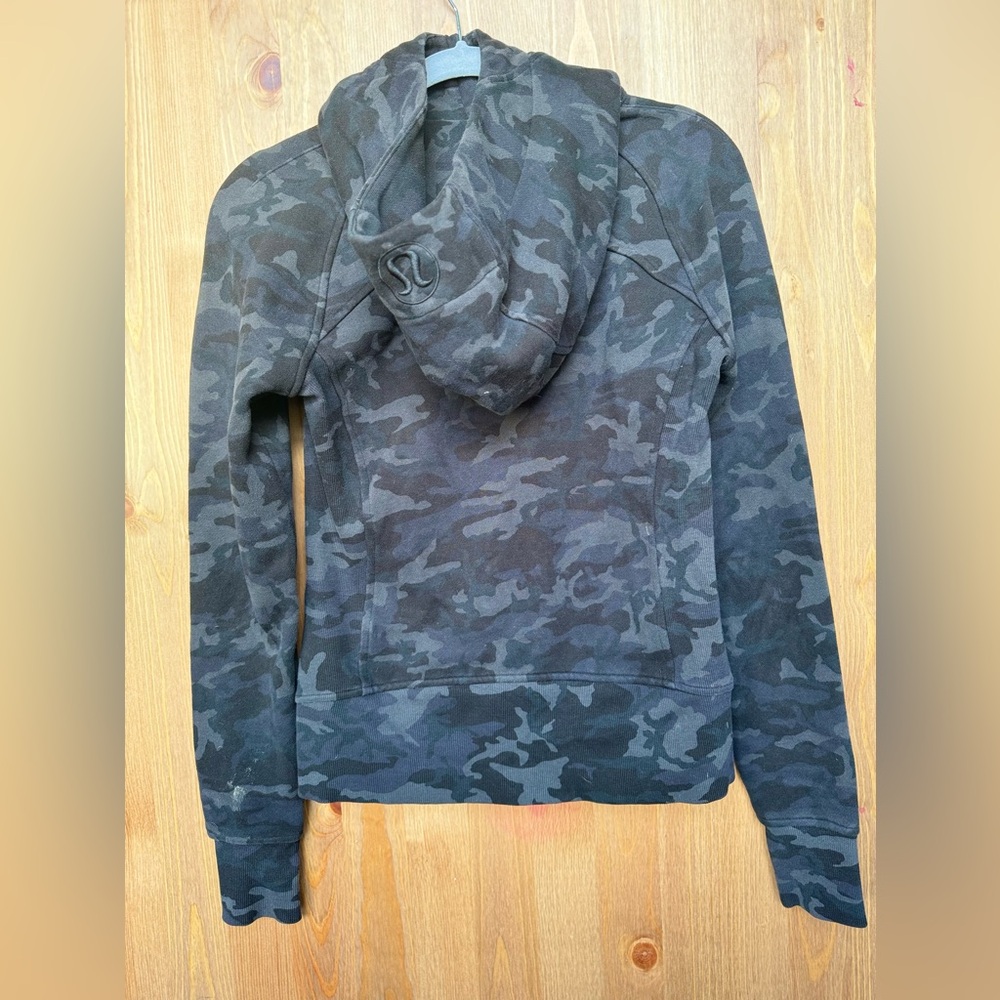 Lululemon full length scuba!